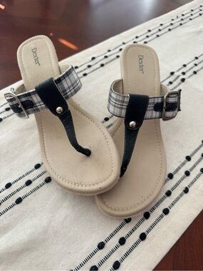 Dexter Black and Cream Plaid Thong Sandals for Women